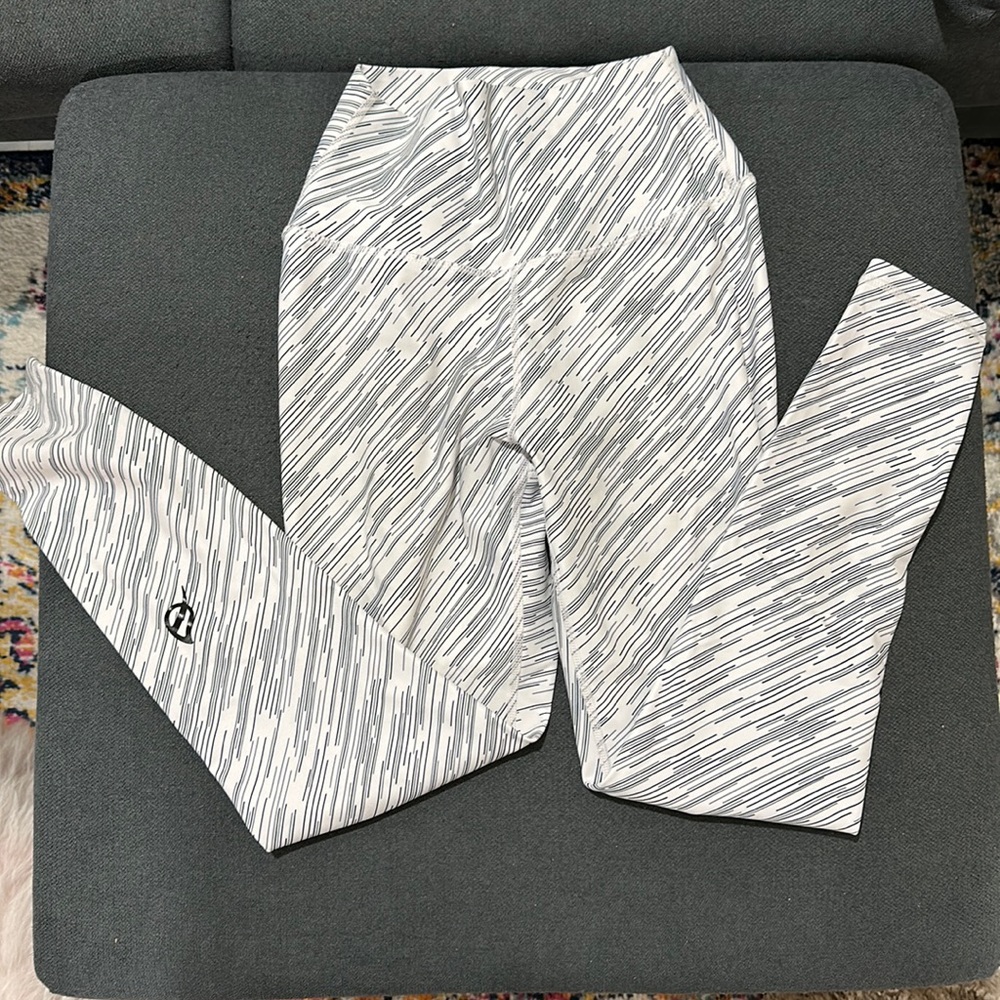 Ptula Desaree legging size small